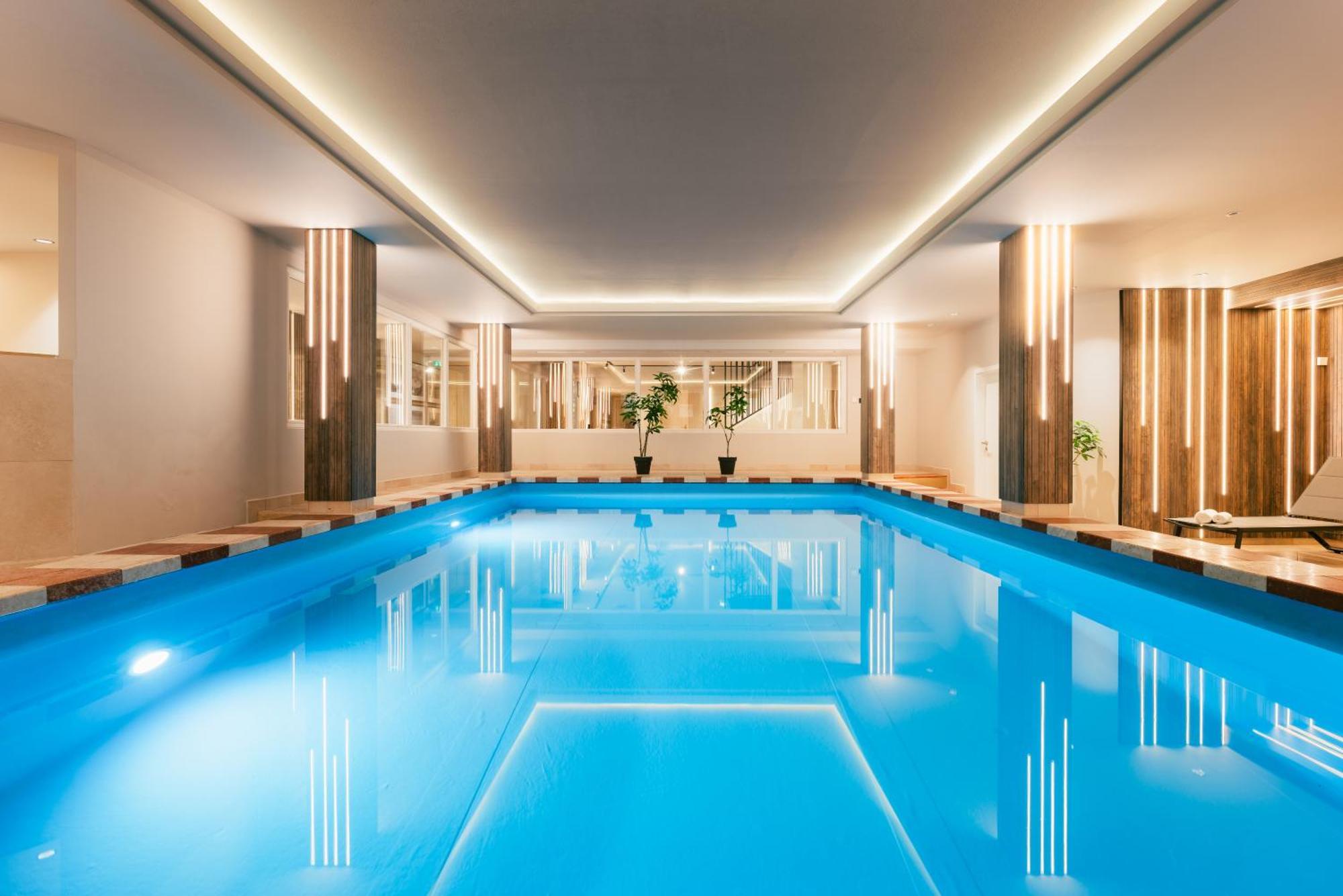 Mondi Hotel אקסמס מראה חיצוני תמונה